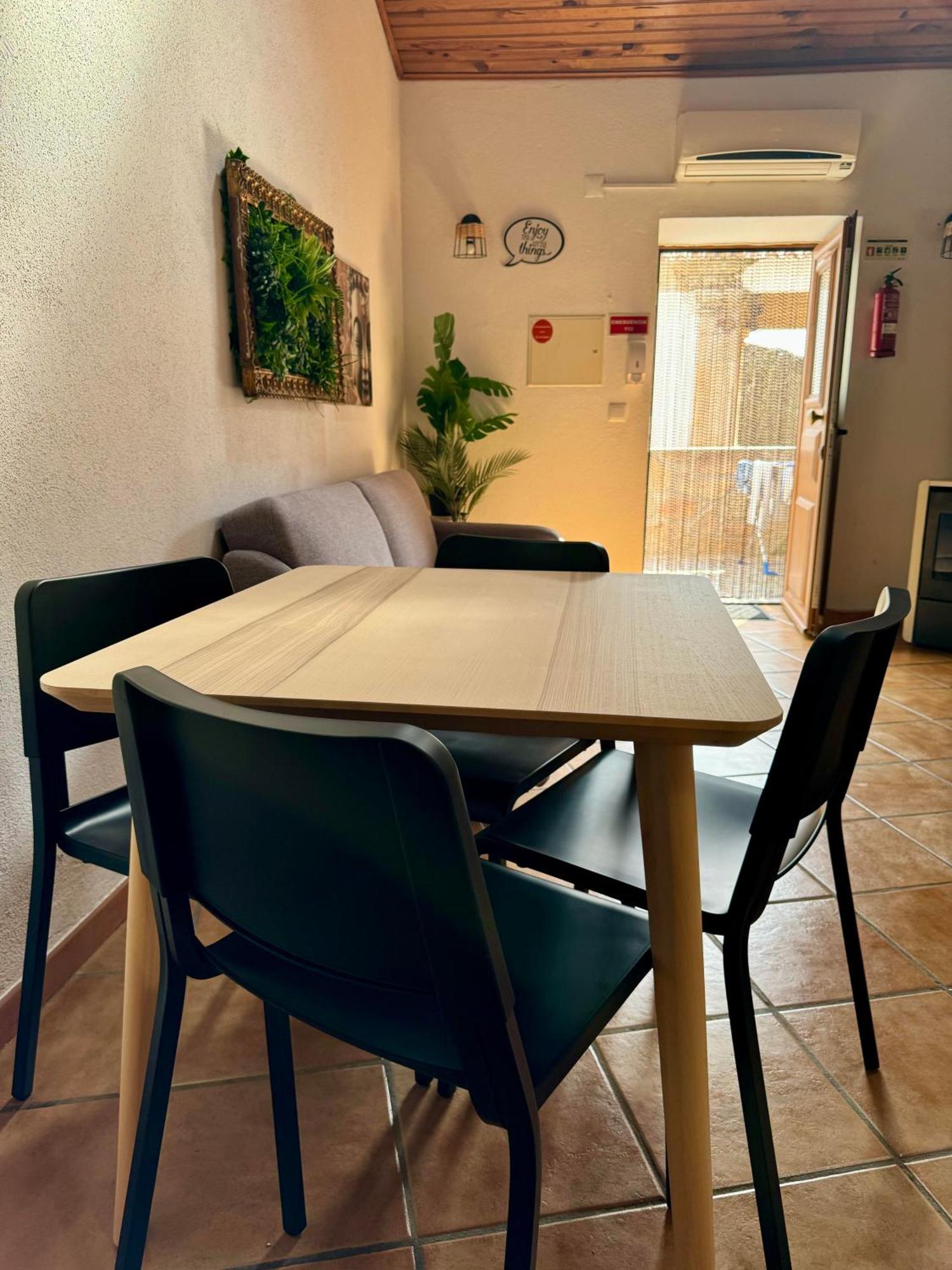 CASA SÃO SEBASTIÃO Casas Bem Haja Guest House Sao Miguel de Acha Bagian luar foto